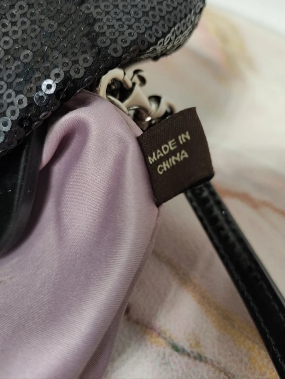 Coach 44475 Julia Limited Edition Black Sequin Kisslock Clutch Black READ - Picture 8 of 9